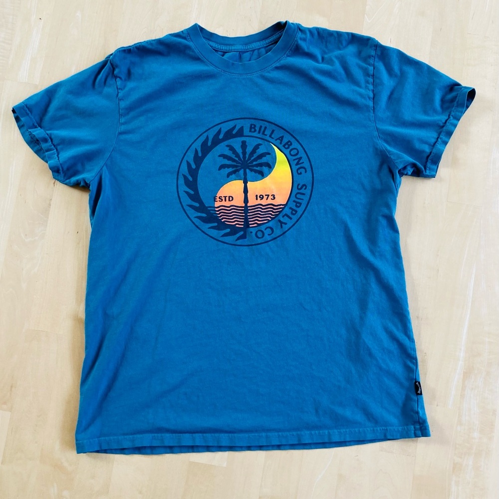 Billabong Men's Teal Graphic Tee